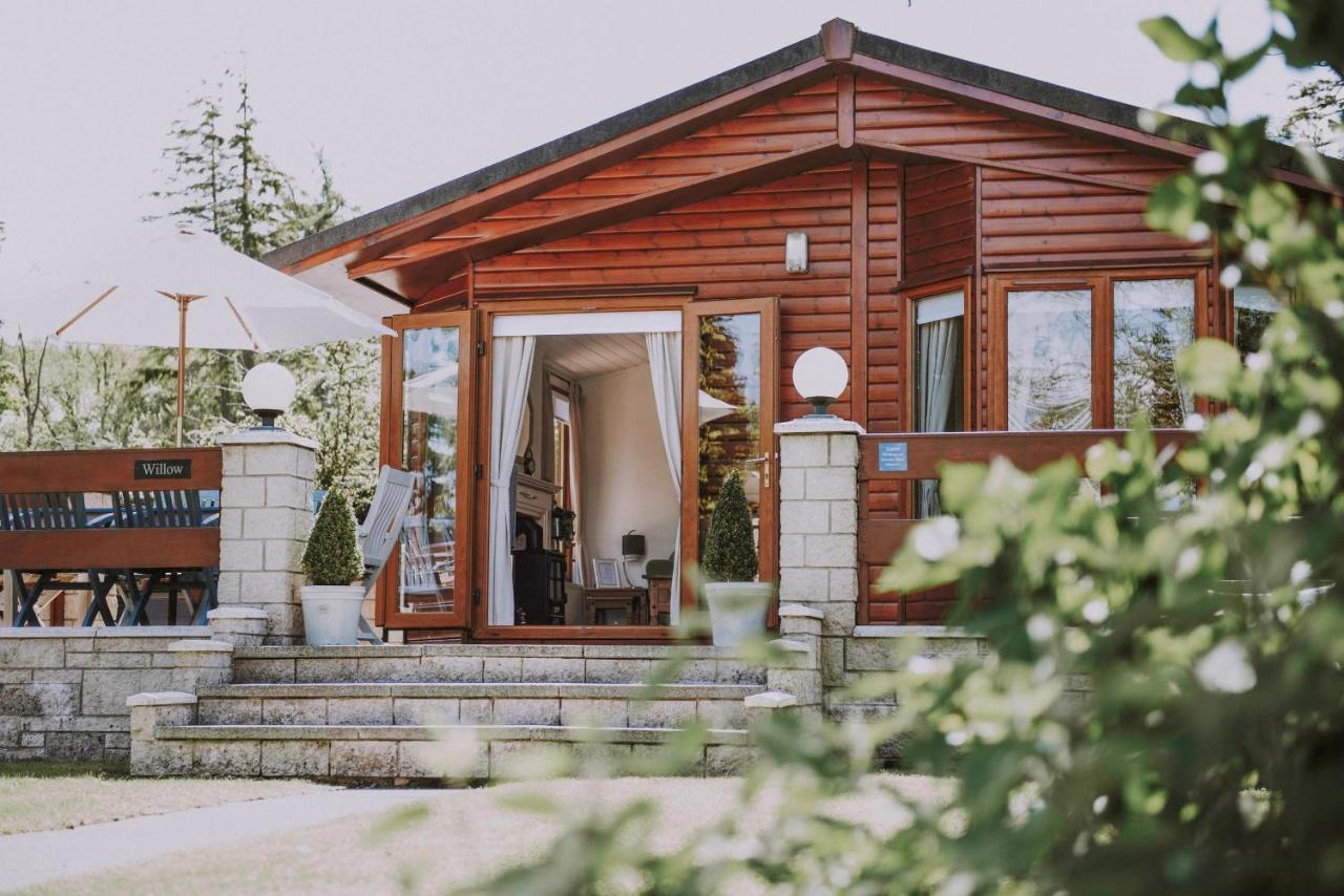 Walled Garden Lodges Loch Lomond Balloch Extérieur photo