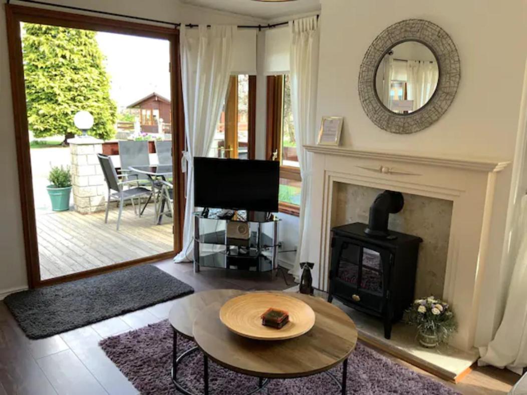 Walled Garden Lodges Loch Lomond Balloch Extérieur photo