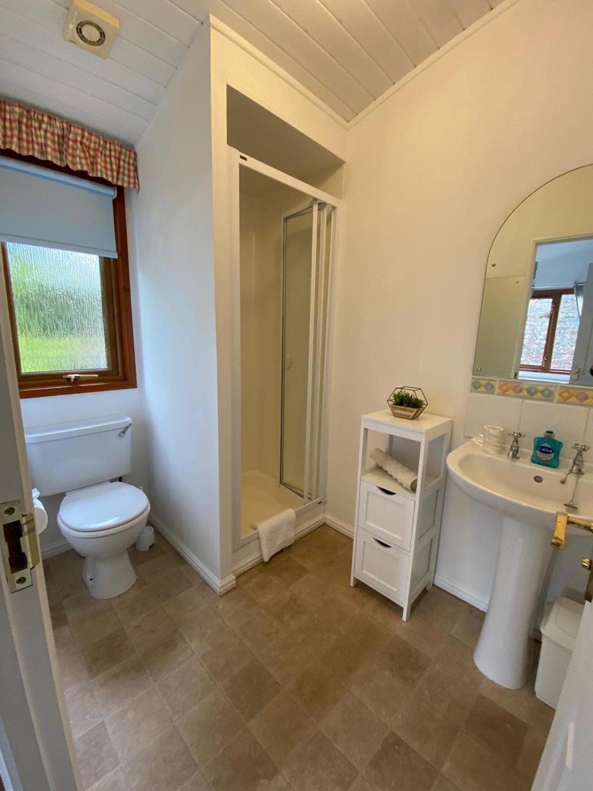 Walled Garden Lodges Loch Lomond Balloch Extérieur photo