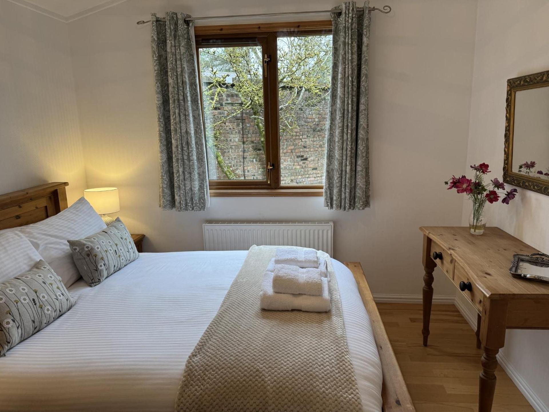 Walled Garden Lodges Loch Lomond Balloch Extérieur photo